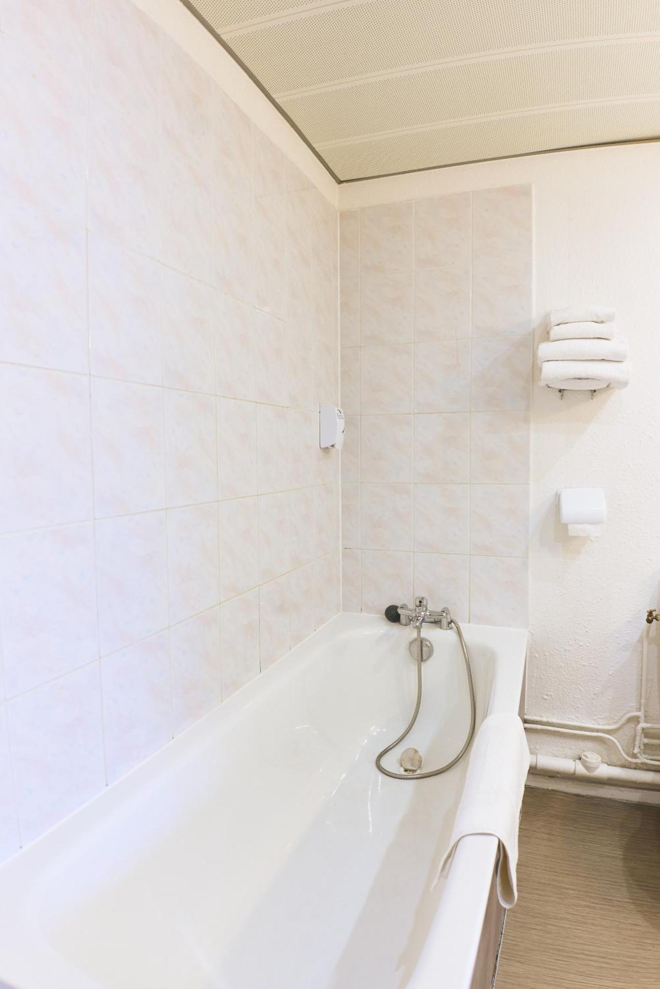 Hotel Les Rives Bleues La Grande Motte Ngoại thất bức ảnh
